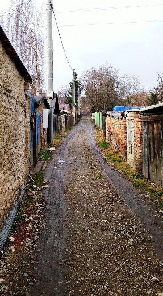 Navíc se všechny jmenují stejně. Navíc se všechny jmenují stejně.
